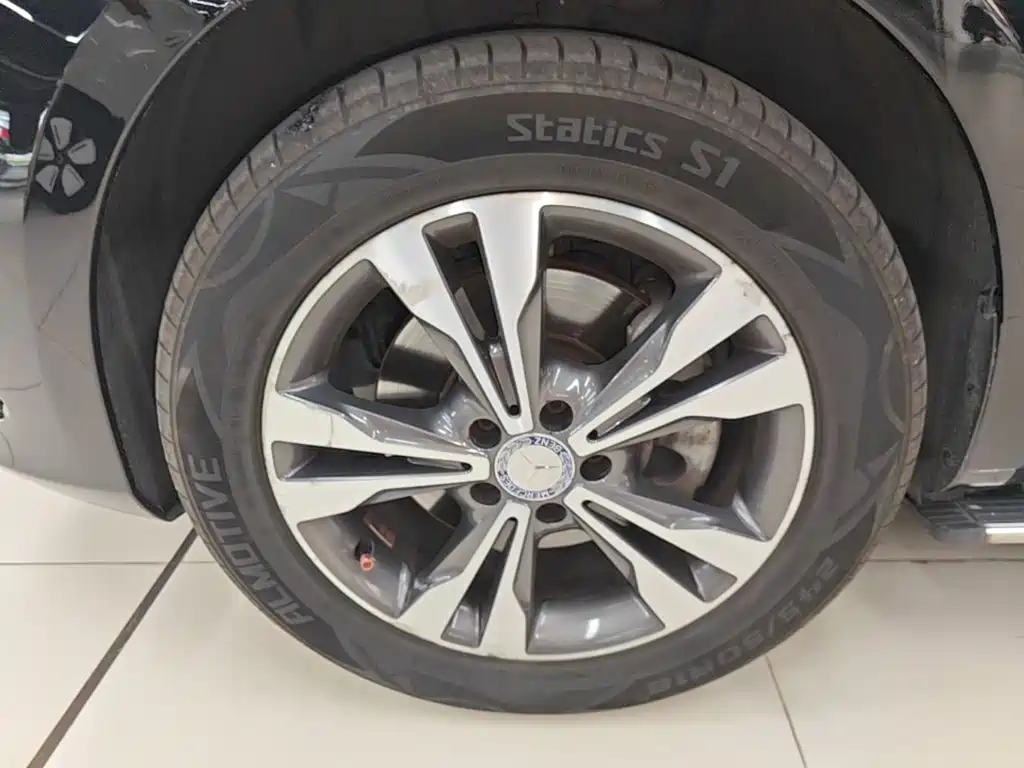 Mercedes-Benz V-Class 2017 2016 V 260 Navigator