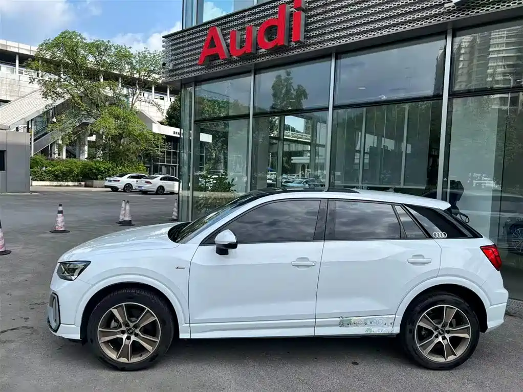Audi Q2L 2024 2024 35TFSI Fashion Sport