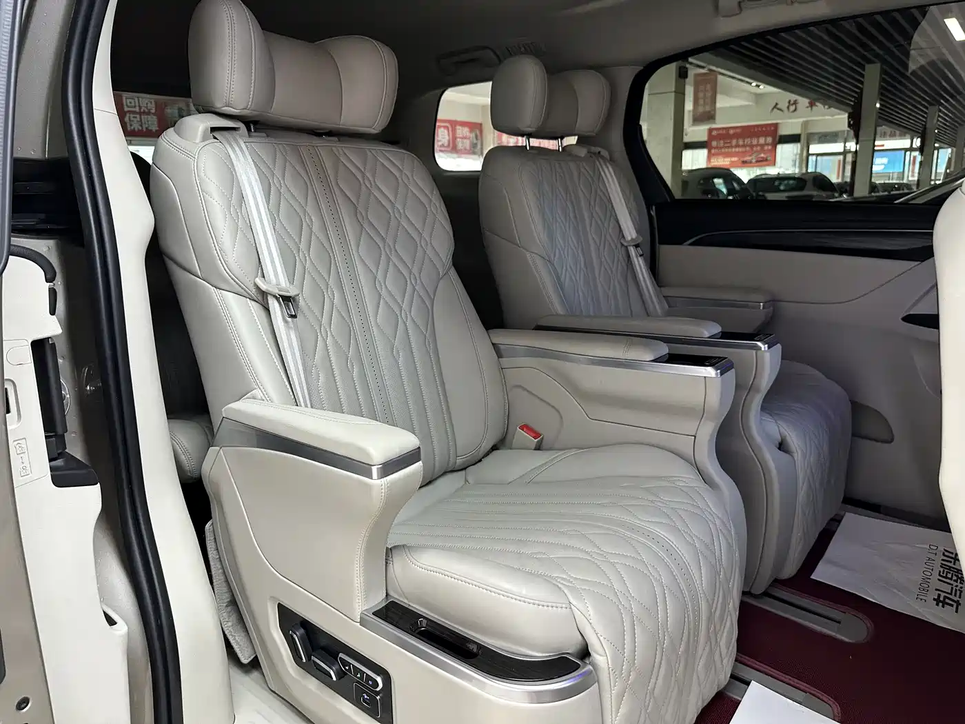 Buick GL8 2023 ES Landmaster Comfort фото 26