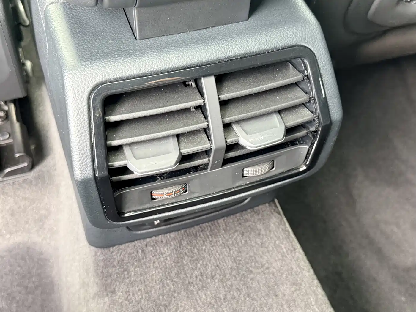 Фото 22 - Audi Q3