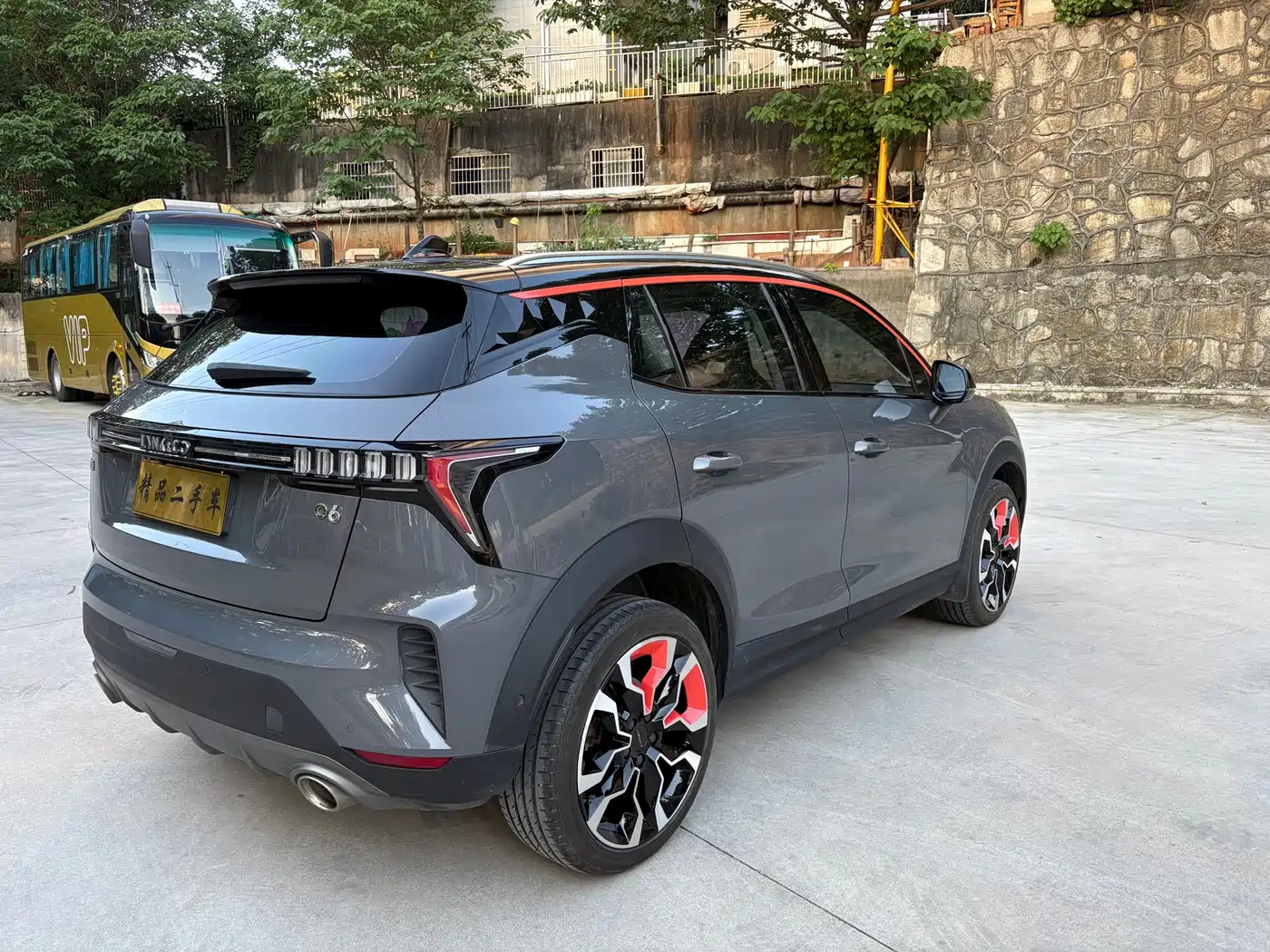 Lynk & Co 06 2020 1.5T Halo фото 8