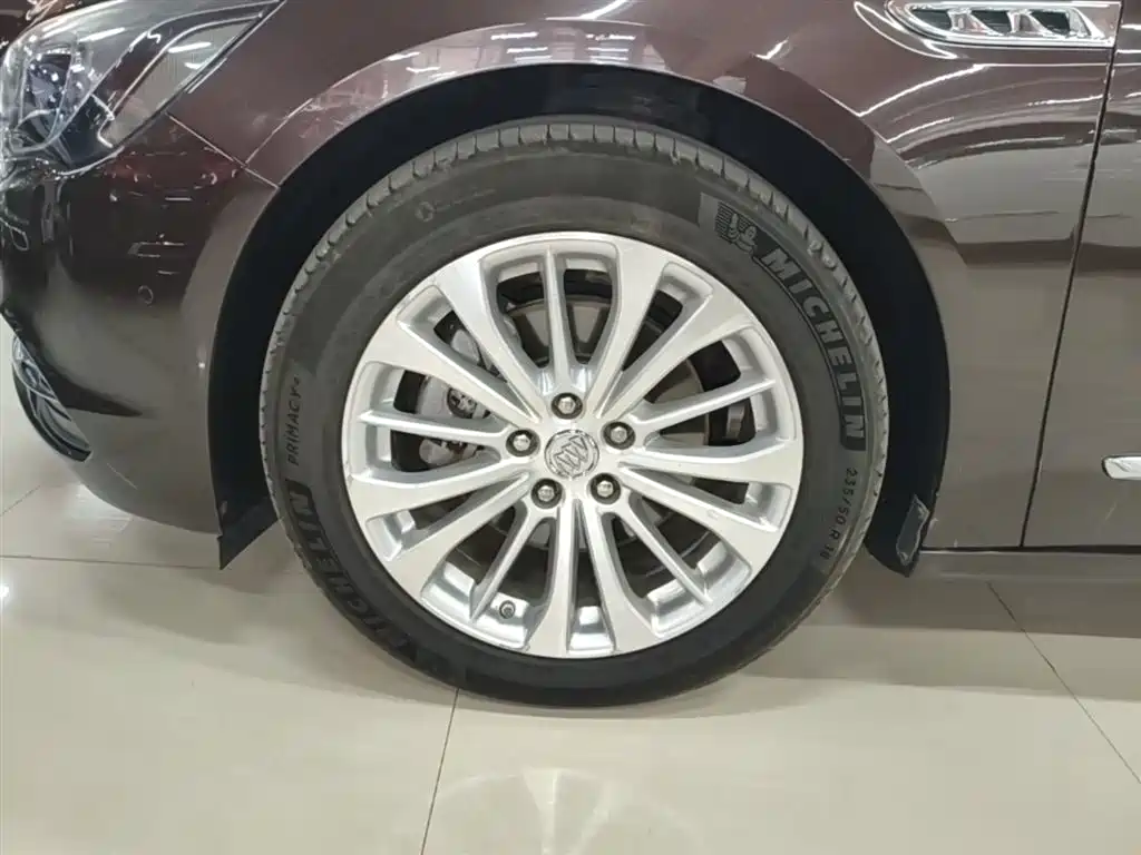 Buick LaCrosse 2016 Model 28T Luxury фото 23