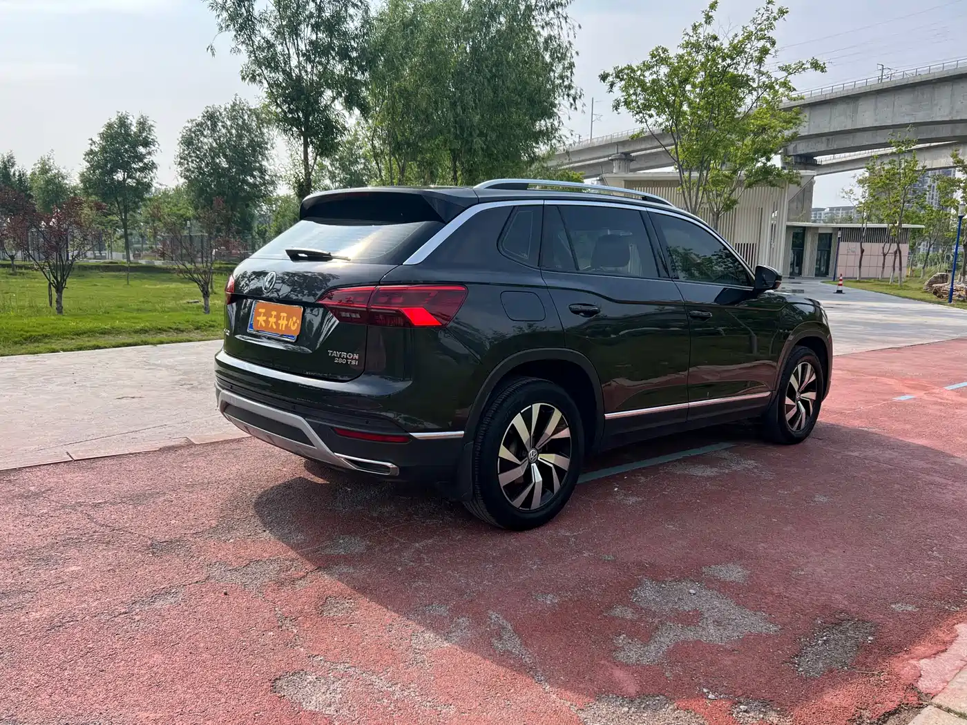 Volkswagen Tayron 2019 Expedition 280TSI 2WD Luxury (China VI) фото 5