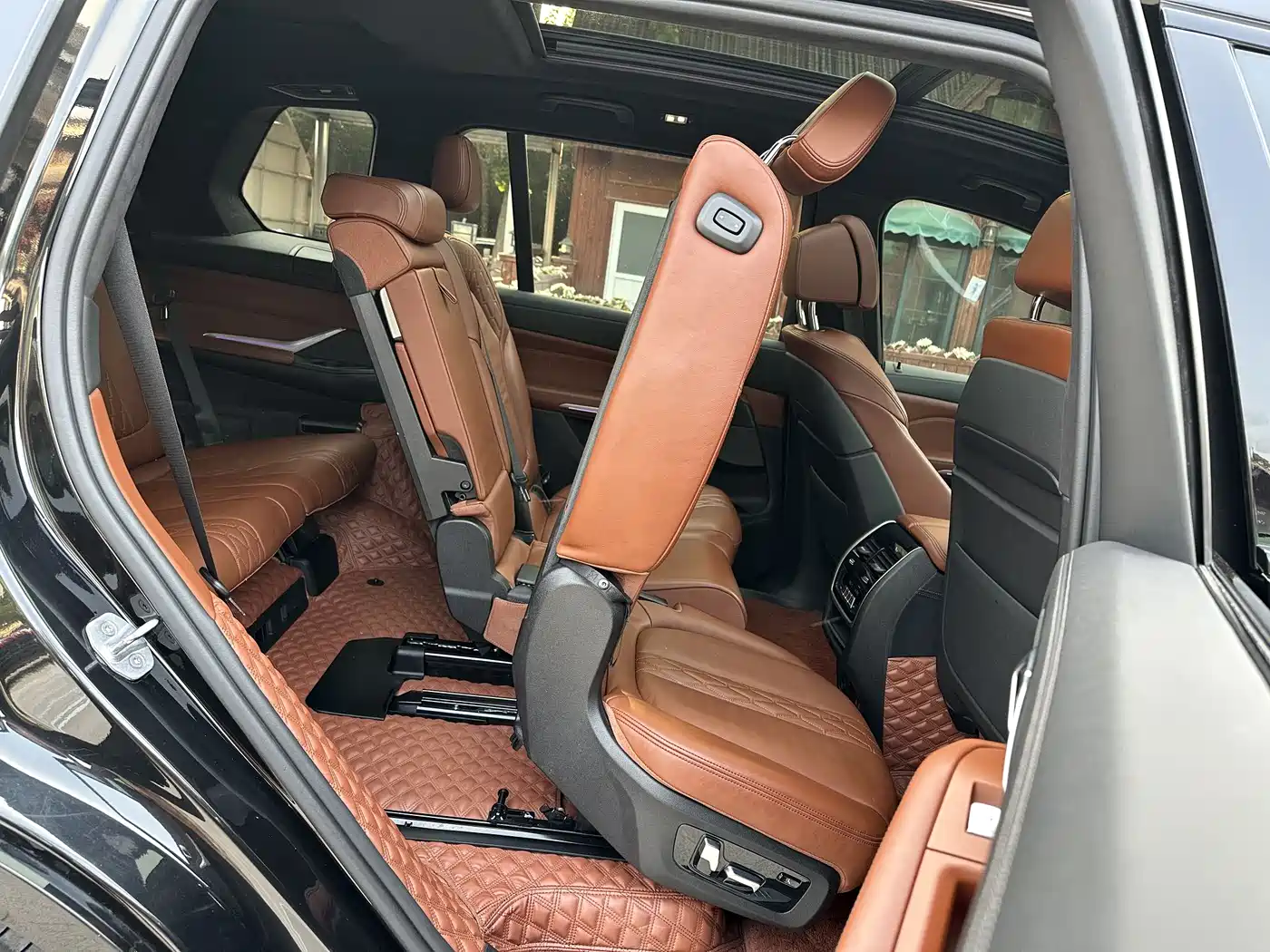BMW X7 2019 xDrive40i Exclusive M Sport Package фото 27