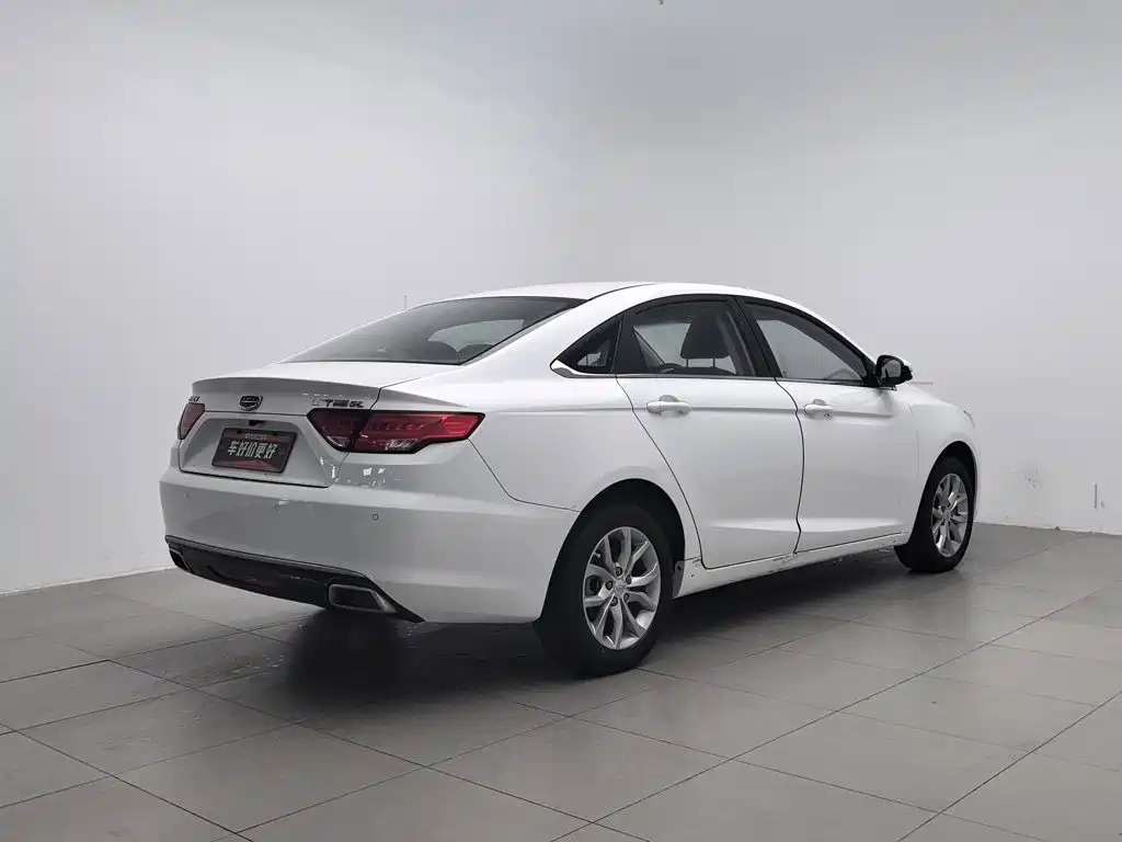 Фото 2 - Geely Emgrand GL