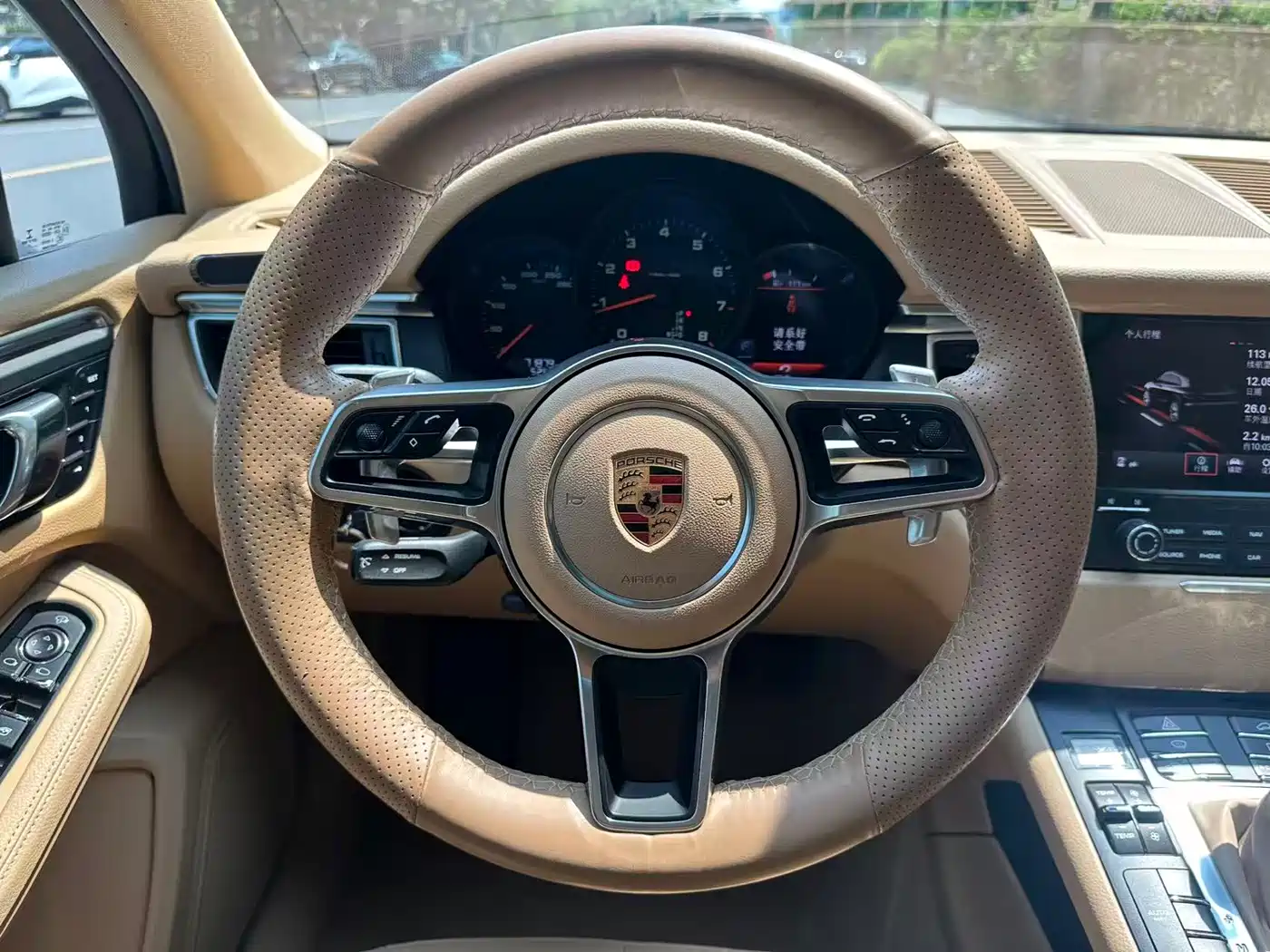 Porsche Macan 2017 Macan 2.0T фото 21