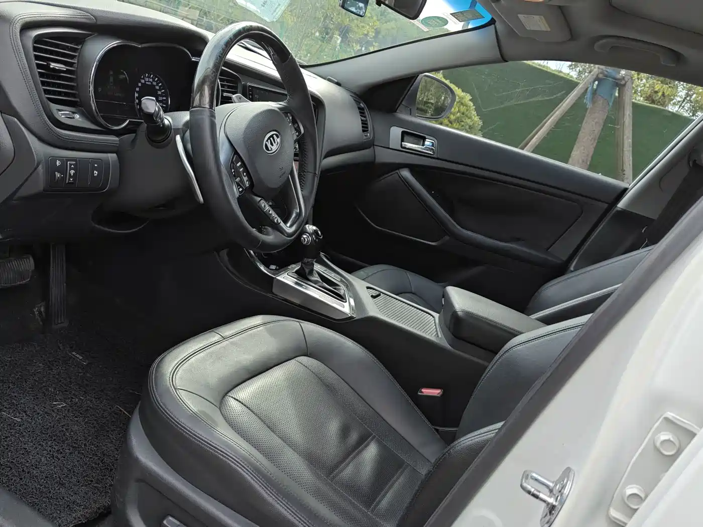 Kia K5 2012 2.0L Automatic Premium фото 8