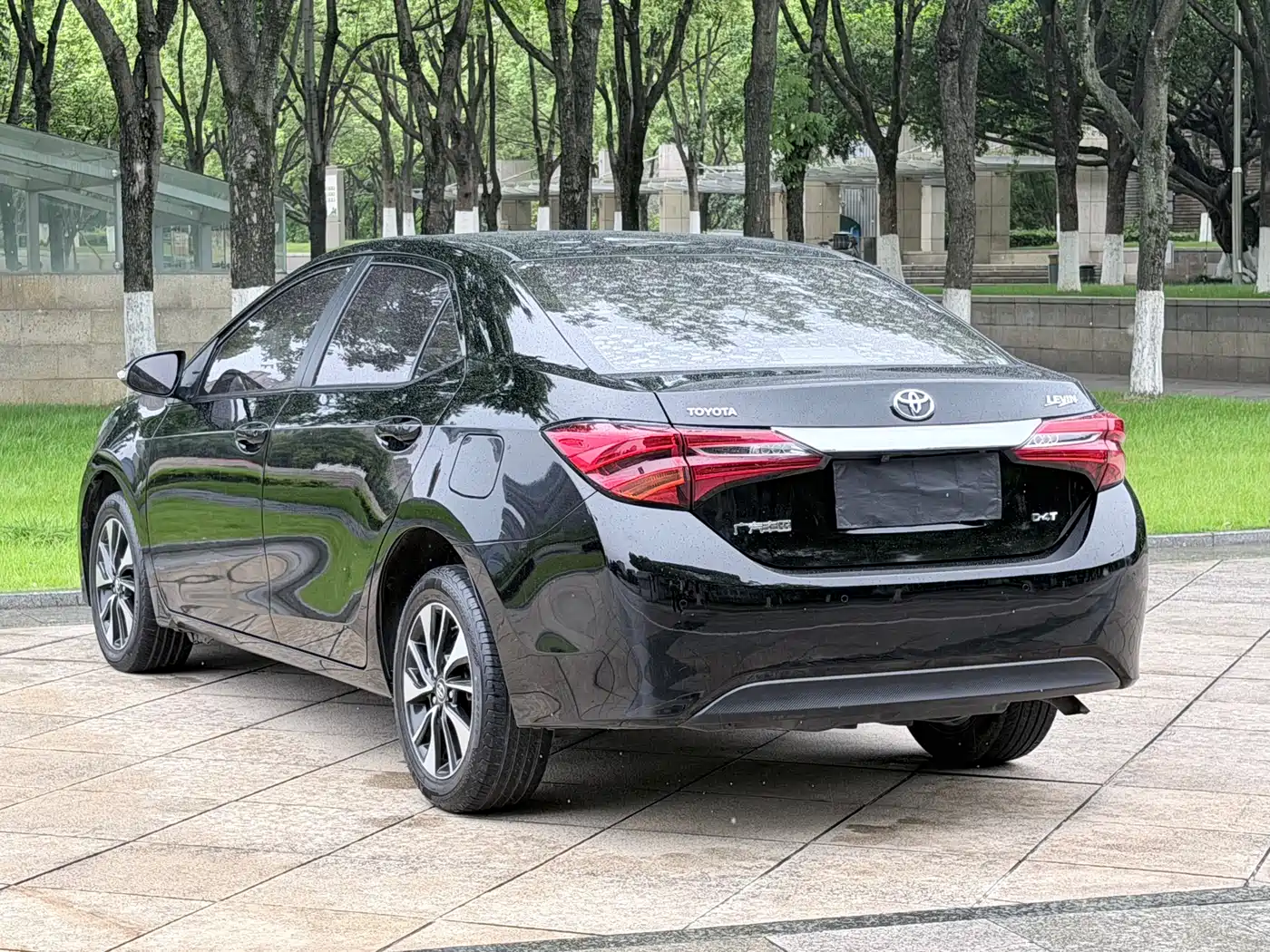 Toyota Levin 2018 185T CVT Premium Edition China V фото 14