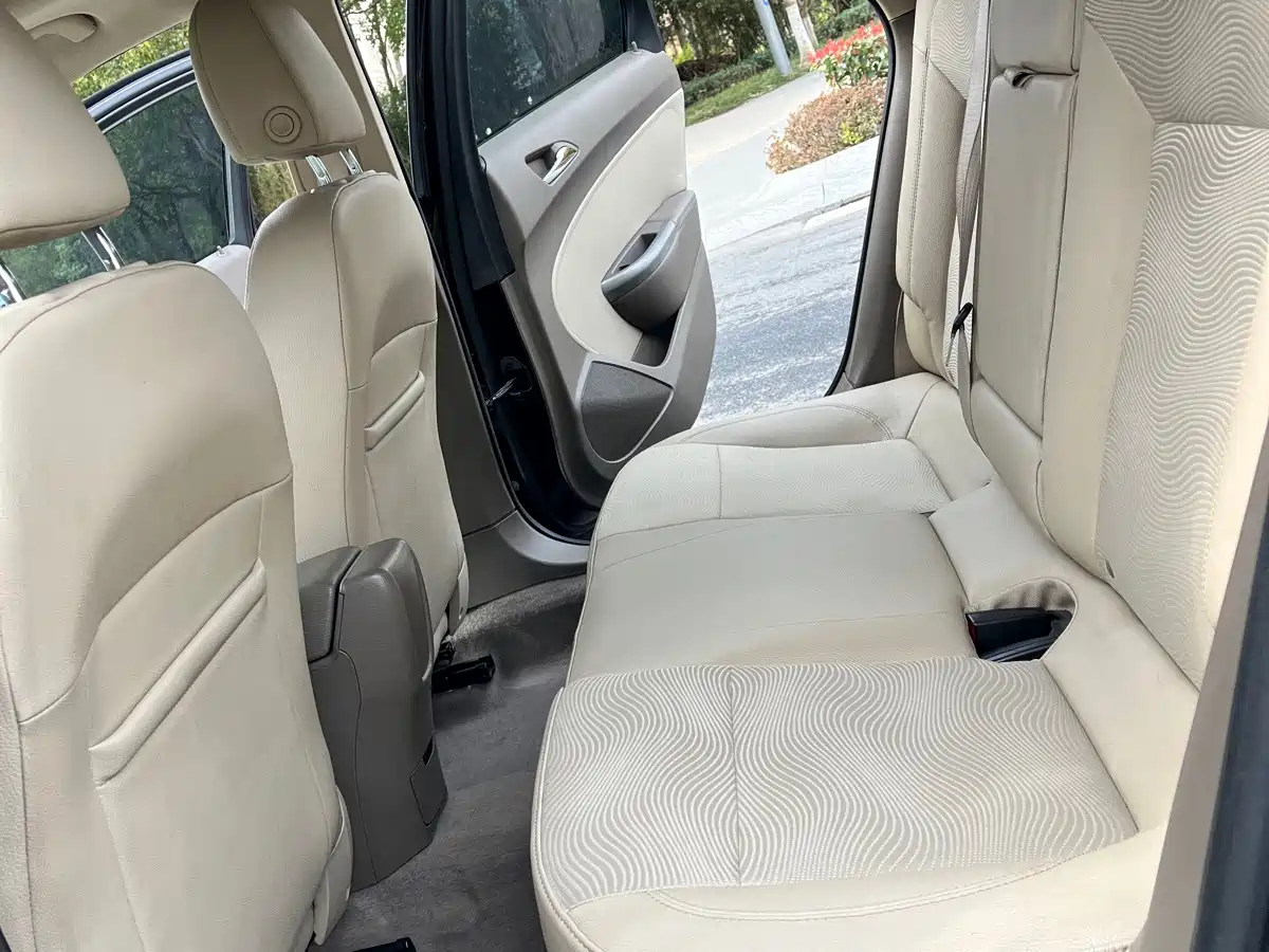 Photo 10 - Buick Excelle