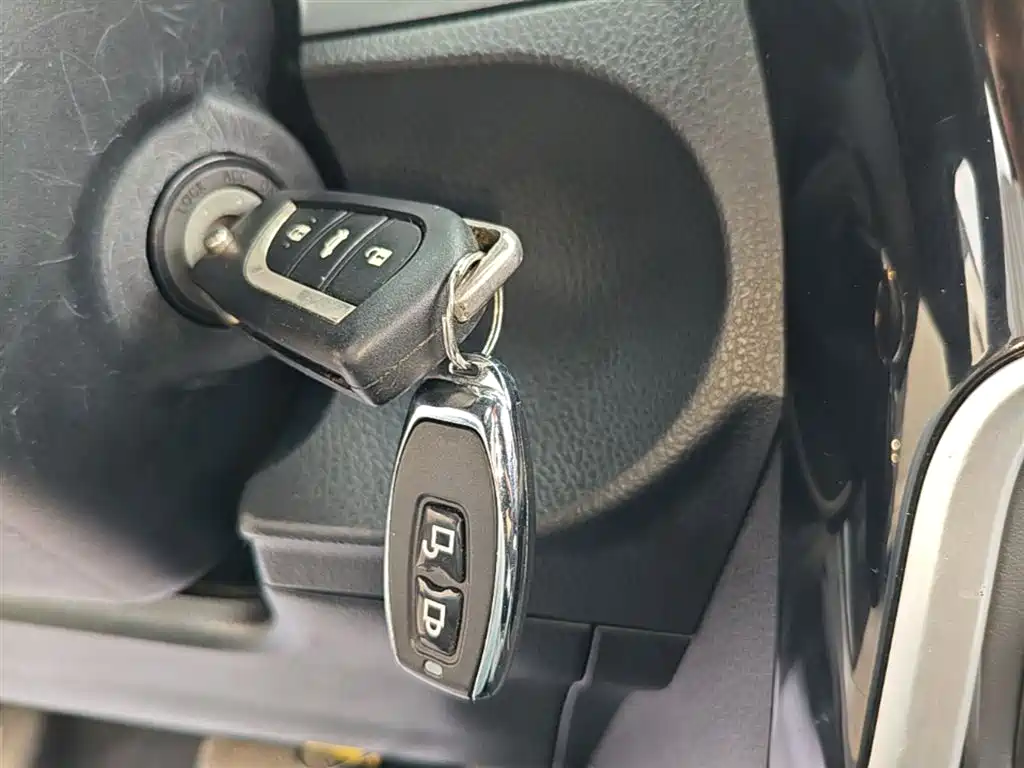 Toyota Corolla 2017 Facelift 1.2T S-CVT GL-i фото 9