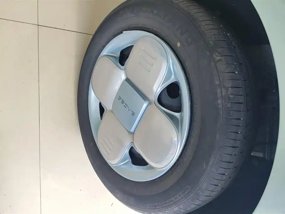 Geely Galaxy Panda 2023 Panda Mini 200km Endurance Bear фото 6