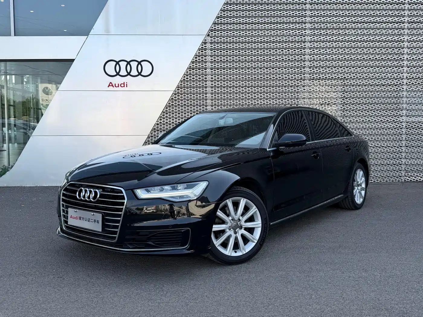 Audi A6L 2018 30th Anniversary TFSI Progressive