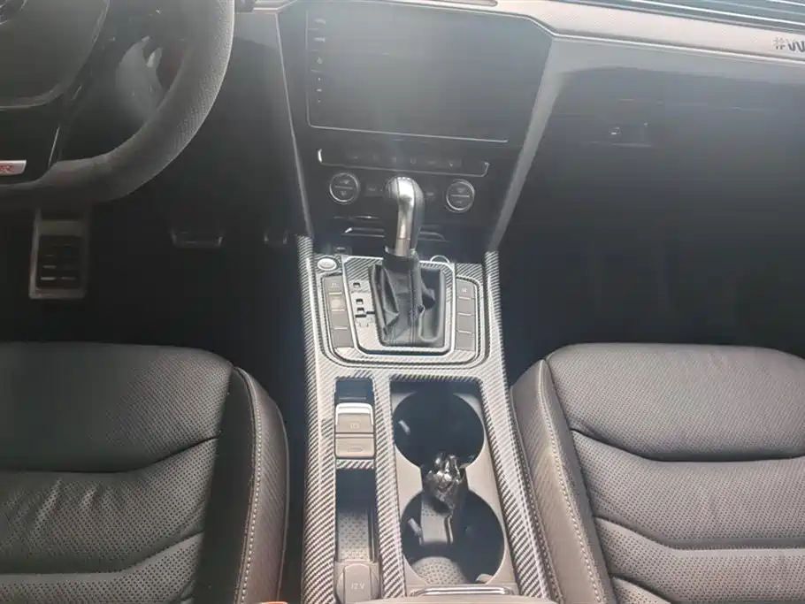Volkswagen FAW-Volkswagen CC 2019 330TSI Charm Edition China VI фото 16