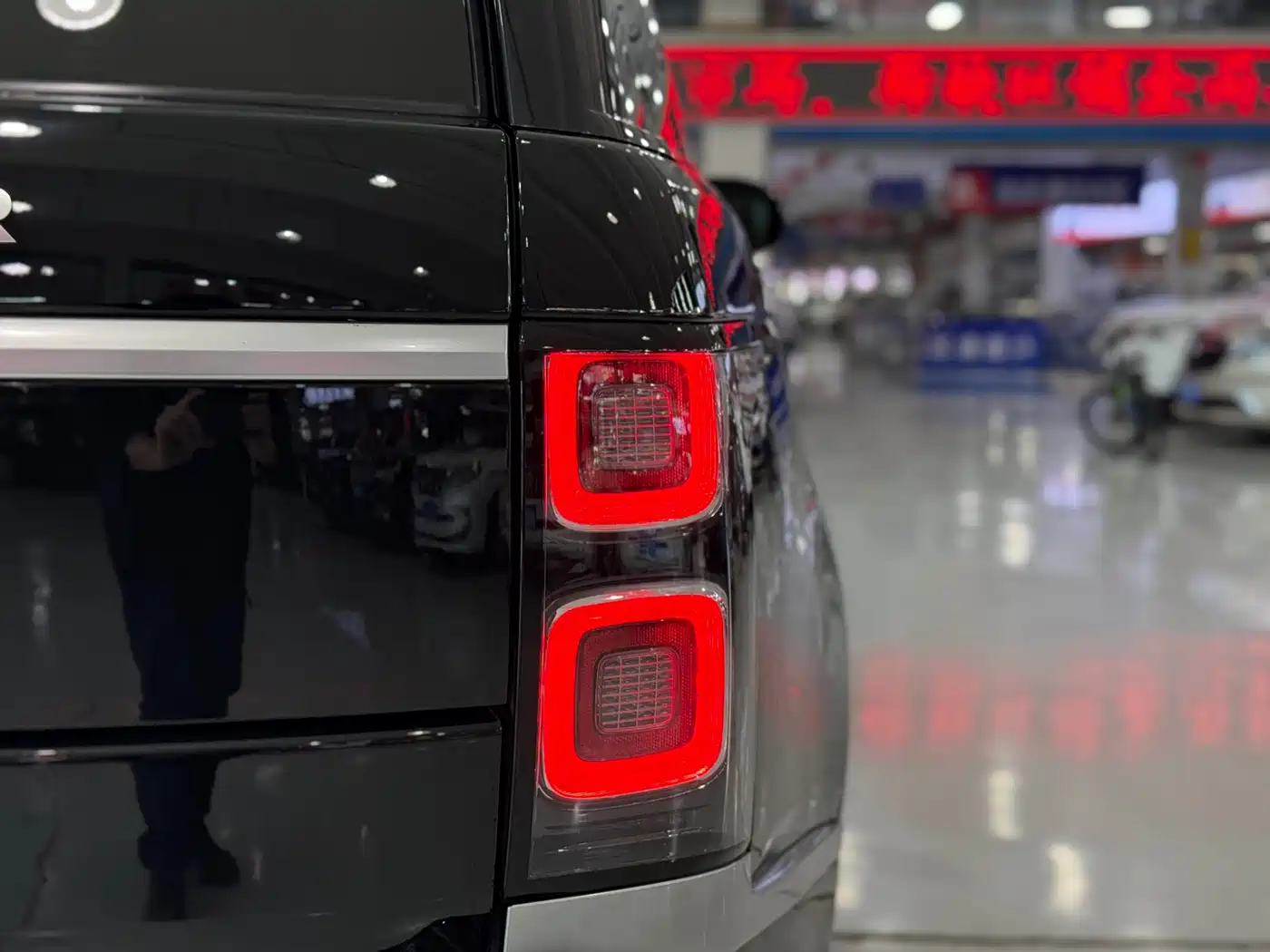 Land Rover Range Rover 2014 3.0 SC V6 Vogue фото 9