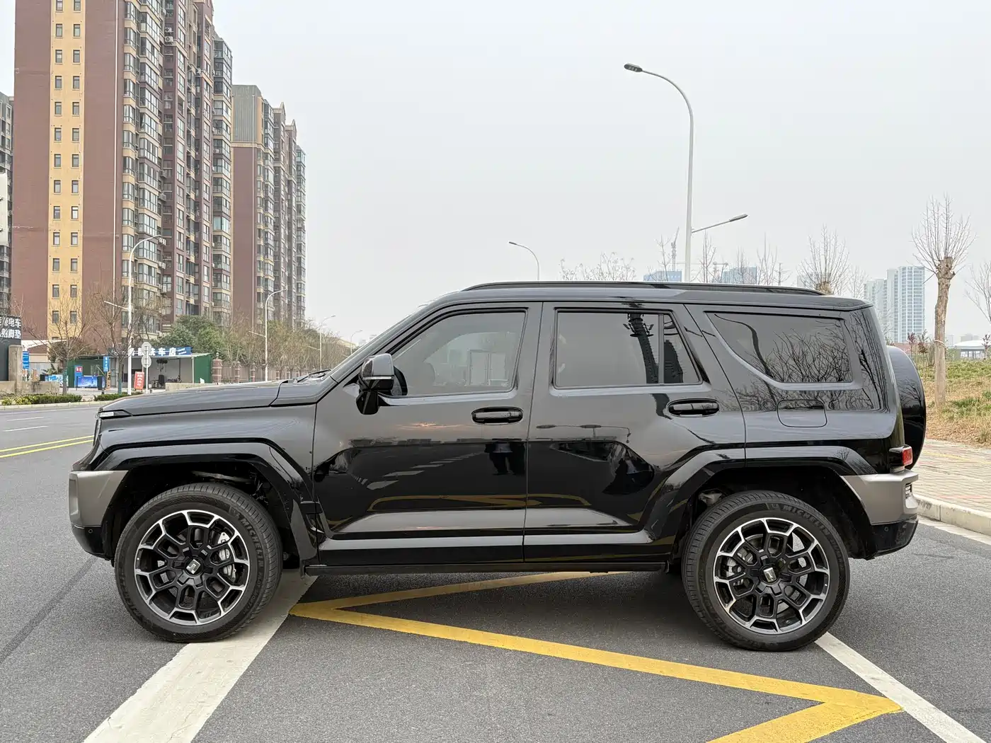 TANK TANK 700 NEW ENERGY