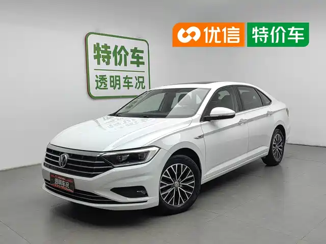 Volkswagen Sagitar 2019
