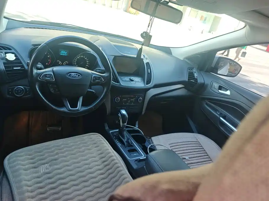 Ford Kuga 2021 2019 EcoBoost 180 2WD Platinum Wing Edition China VI