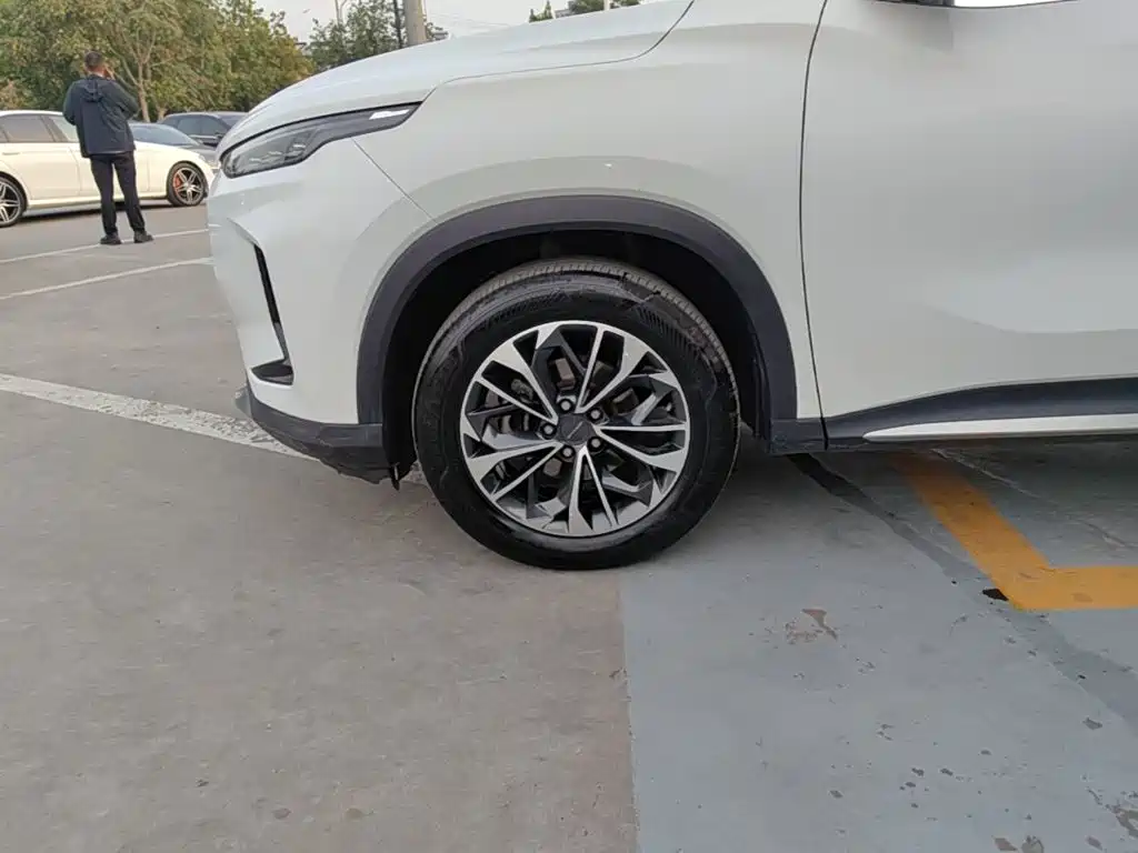 Maxus Maxus D60 2020 2019 1.5T Automatic Comfort Edition 5-Seater