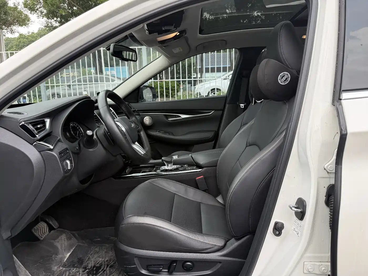 Infiniti QX50 2024 2024 2.0T FWD Navigation Edition
