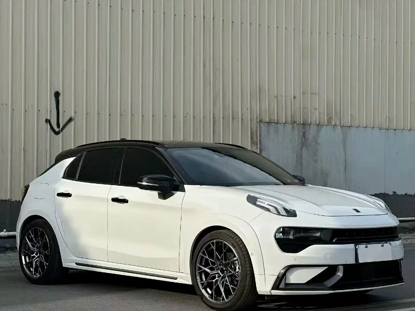 Lynk & Co 02 Hatchback 2023 2022 2.0TD Pro