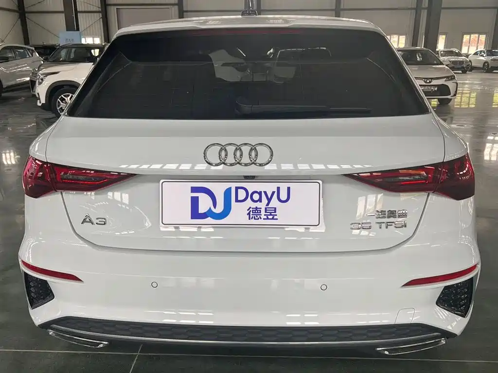Audi A3 2023 Sportback 35 TFSI Fashion Sport фото 5