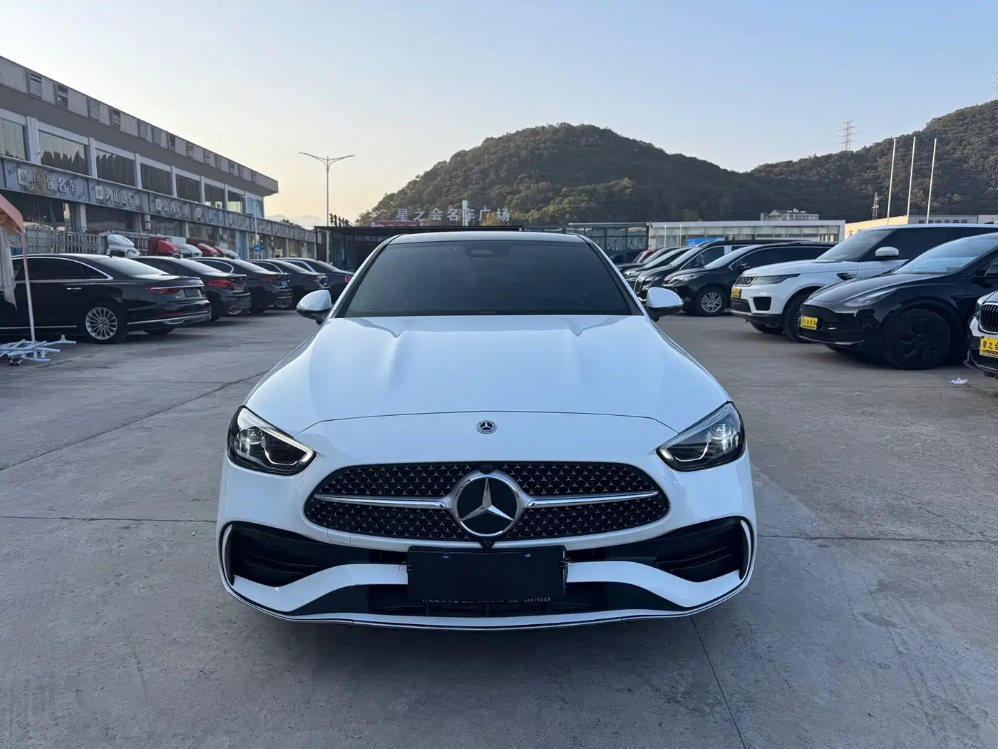 Mercedes-Benz C-Class 2024 C 260 L Sport фото 2