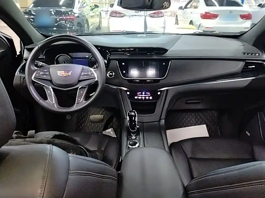 Cadillac XT5 2021 2.0T 2WD Luxury Edition фото 10