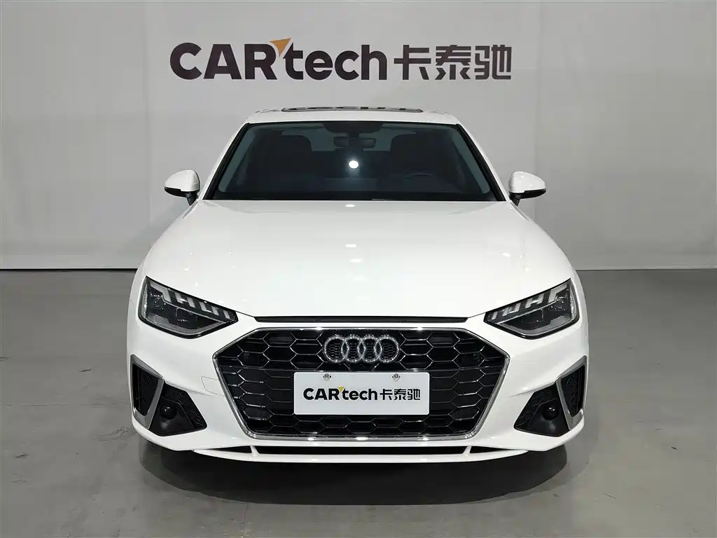 Audi A4L 2020 40 TFSI Fashion Dynamic Edition фото 3