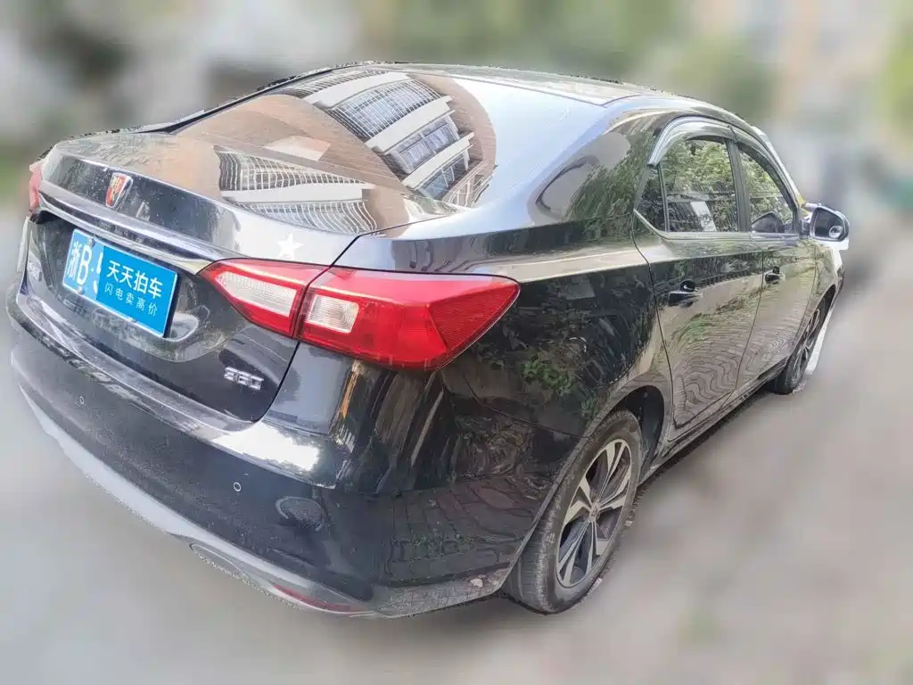 Roewe 360 2017 2017 1.5L Auto Luxury Edition