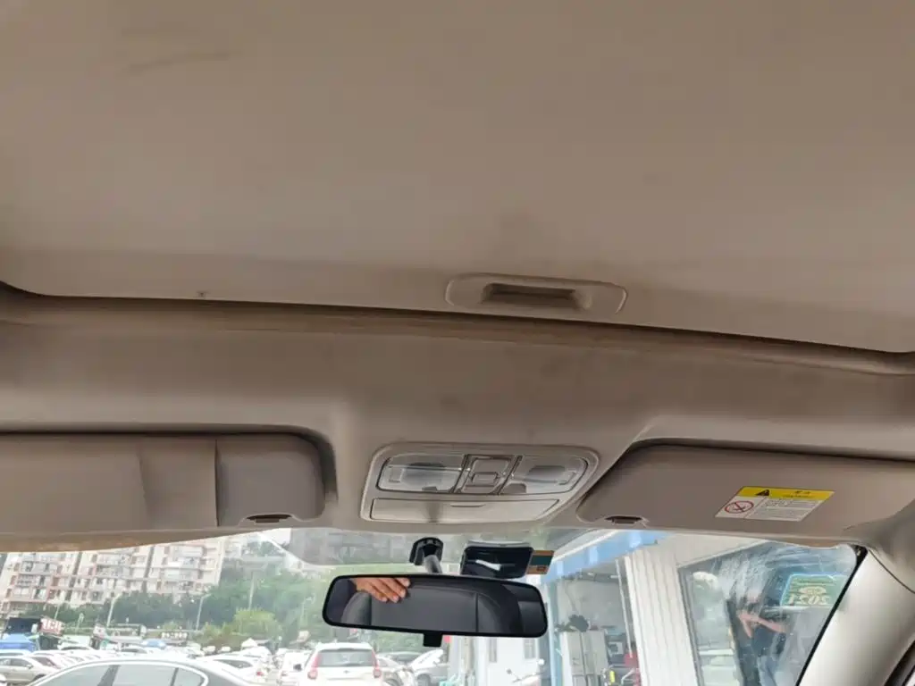 Photo 18 - Changan CS35