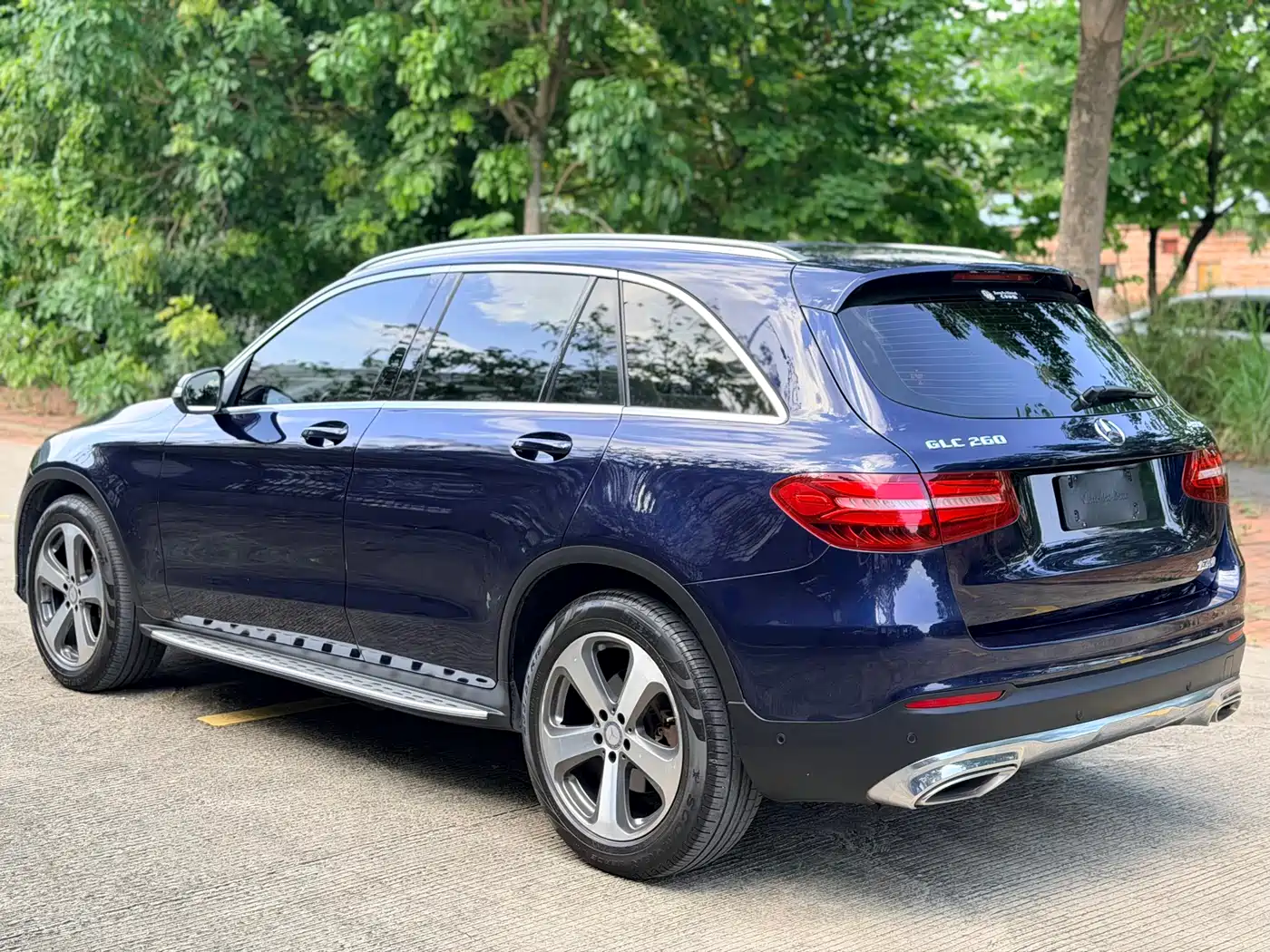 Mercedes-Benz GLC 2016 GLC 260 4MATIC Luxury фото 4