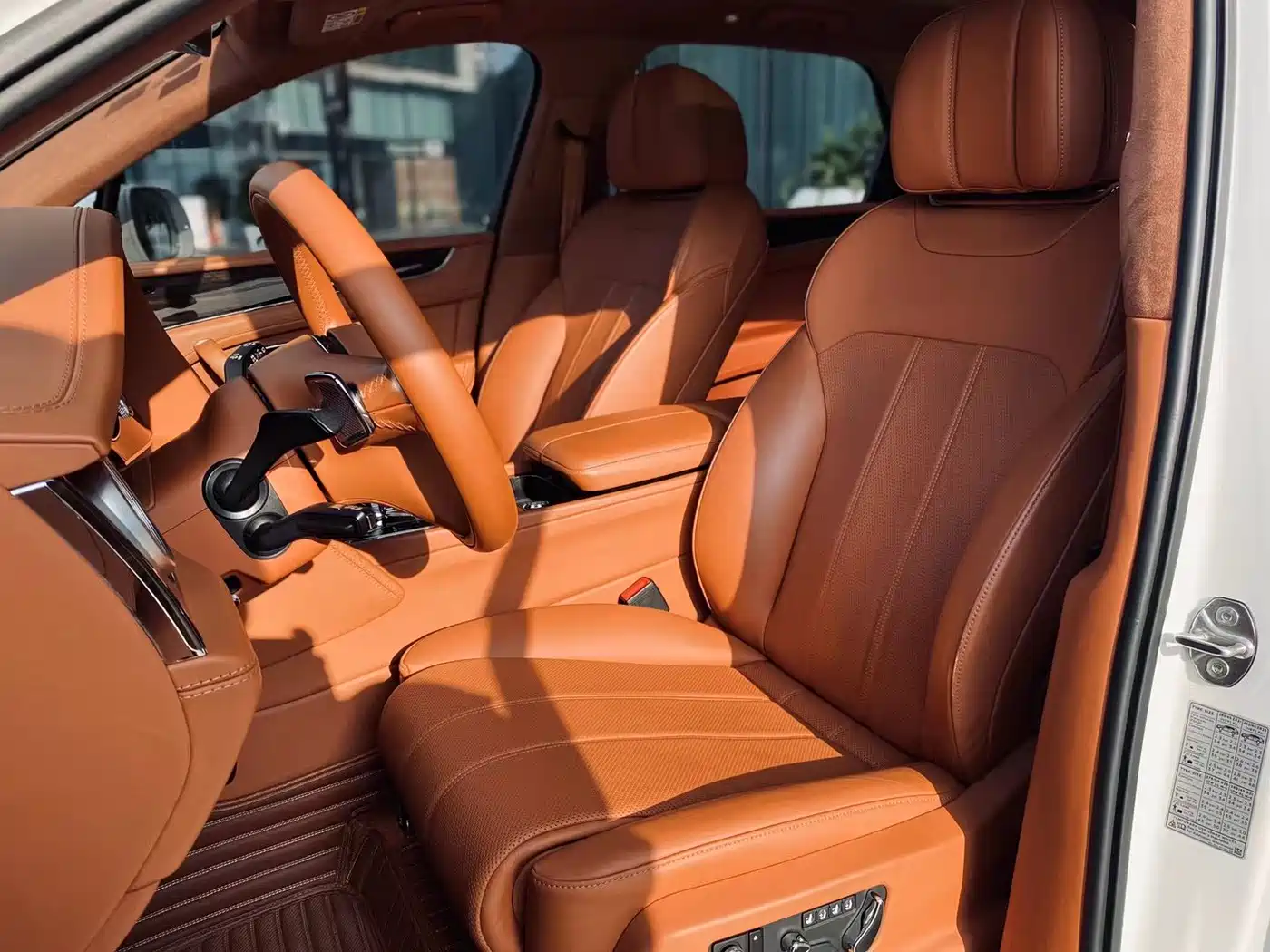 صورة 4 - Bentley Bentayga