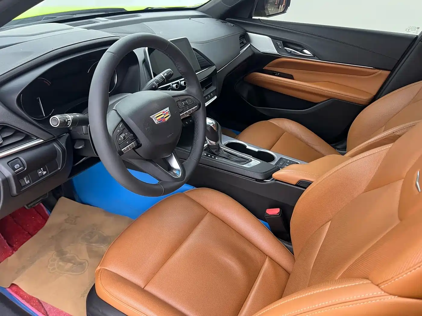 CADILLAC CT4