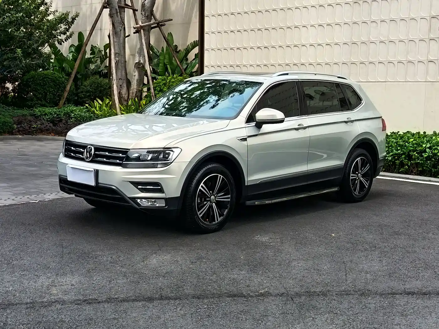 Volkswagen Tiguan L 2019 Facelift 330TSI Auto 2WD Panorama Comfort China VI