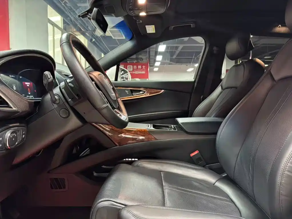 Lincoln Nautilus (Import) 2020 2020 2.7T AWD Platinum