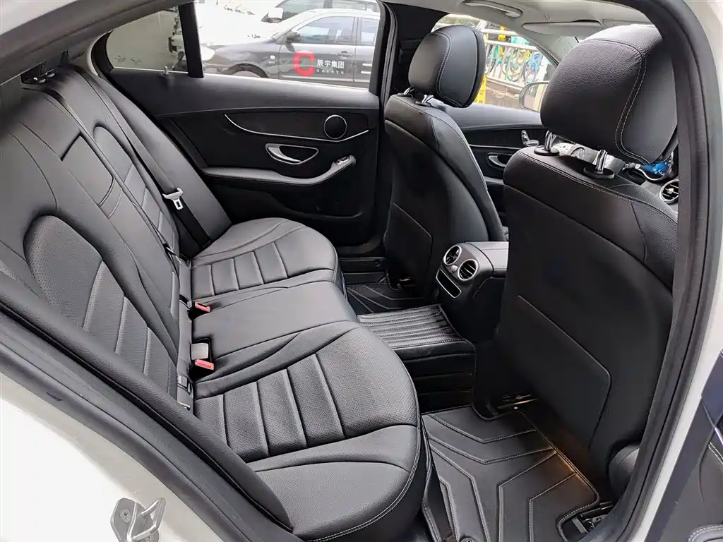 Mercedes-Benz C-Class 2020 C 200 L Fashion Sport фото 11