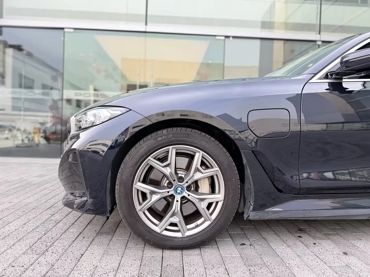 BMW i3 2024 eDrive 35 L фото 4