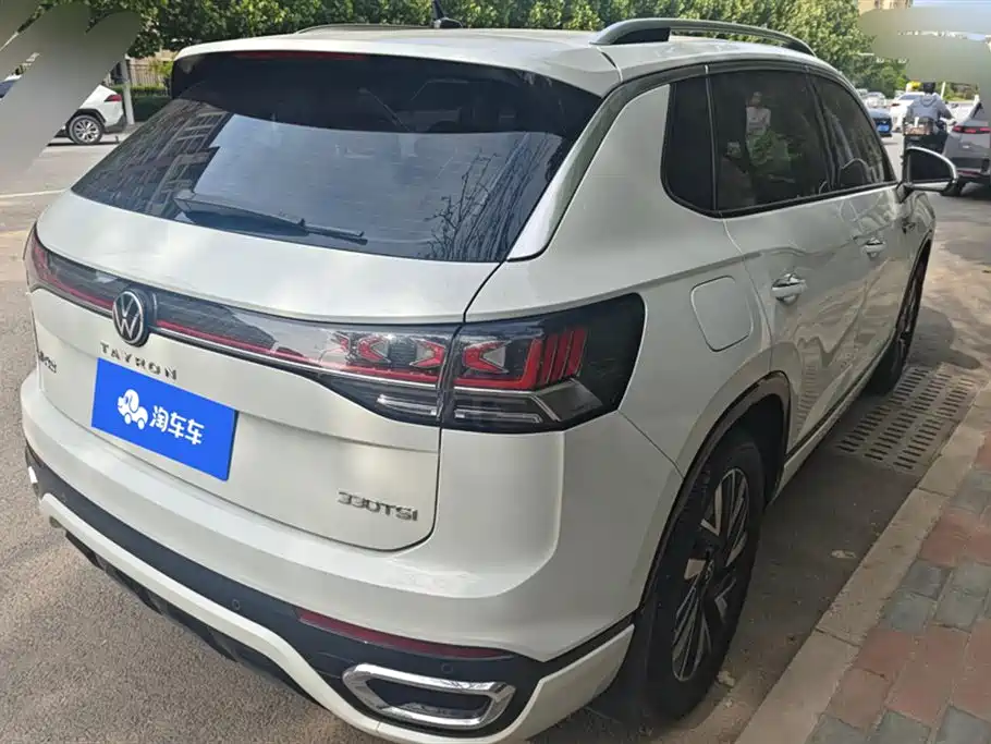 Volkswagen Tayron 2024 330TSI 2WD R-Line High Performance фото 3
