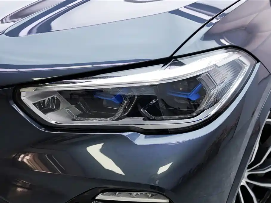 BMW X5 (Import) 2019 xDrive40i M Sport Package фото 5