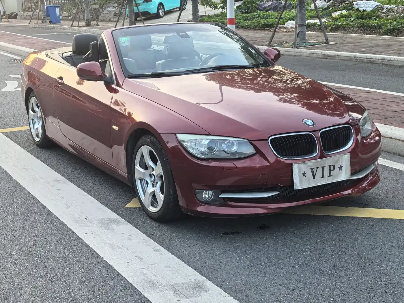 BMW 3 Series (Import) 2011 320i Convertible фото 4
