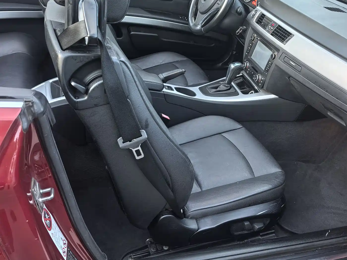 BMW 3 Series (Import) 2011 320i Convertible фото 12