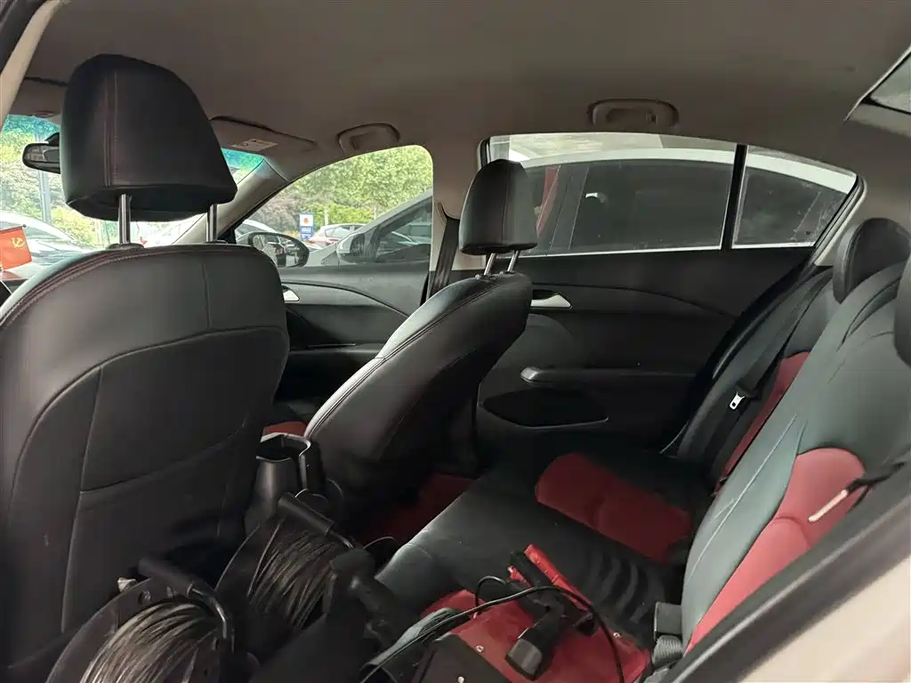 Chevrolet Cavalier 2016 Model 1.5L Automatic Delight Edition фото 5