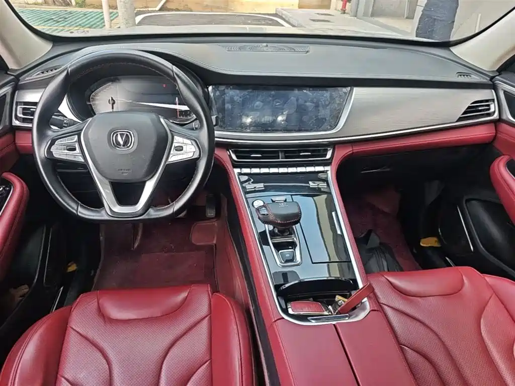 Changan CS85 COUPE 2021 2021 1.5T DCT Luxury