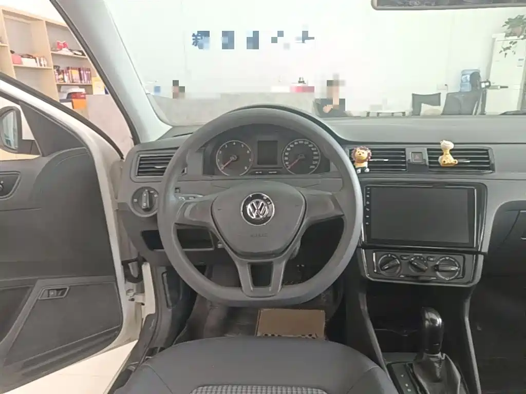 Volkswagen Santana 2017 Gran Santana 1.6L Auto Trendline фото 11