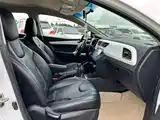 Фото 6 - JAC Refine S2
