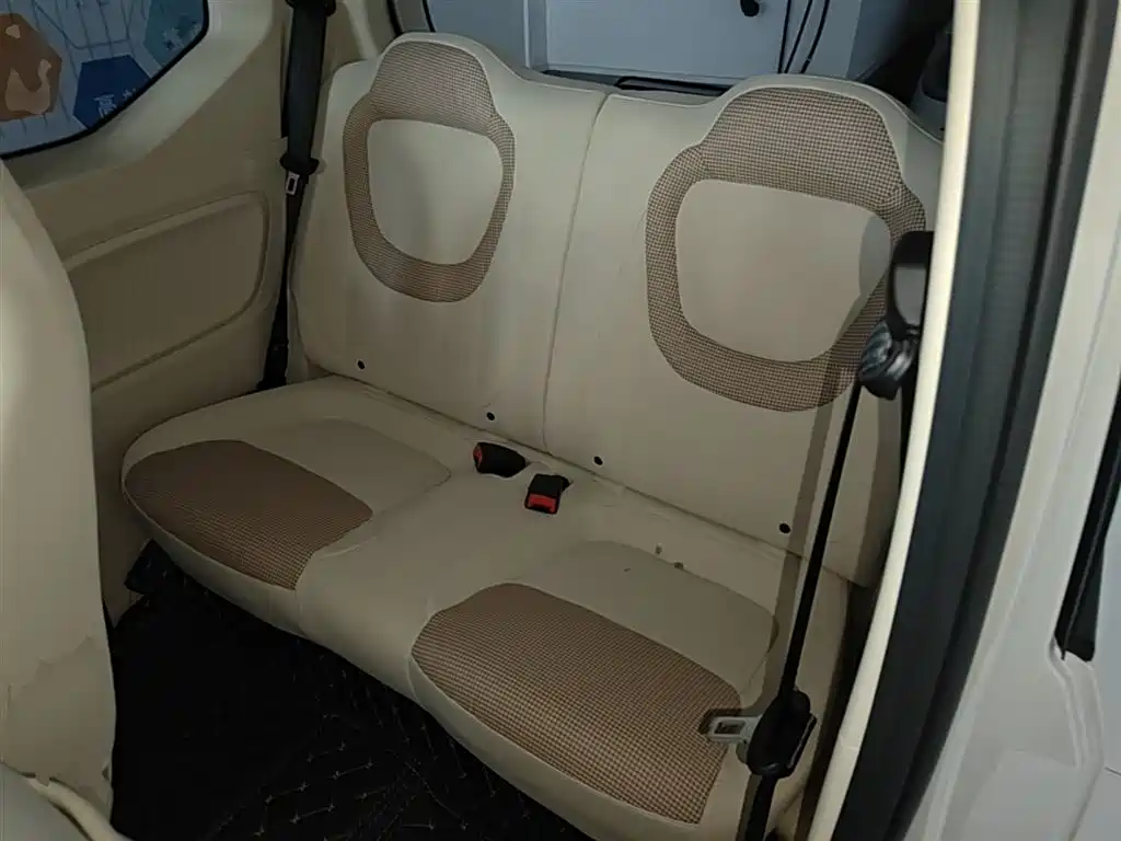 WULING AUTOMOBILE HONGGUANG MINIEV