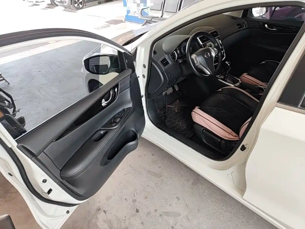 Nissan Tiida 2022 2021 1.6L CVT Smart Drive Edition