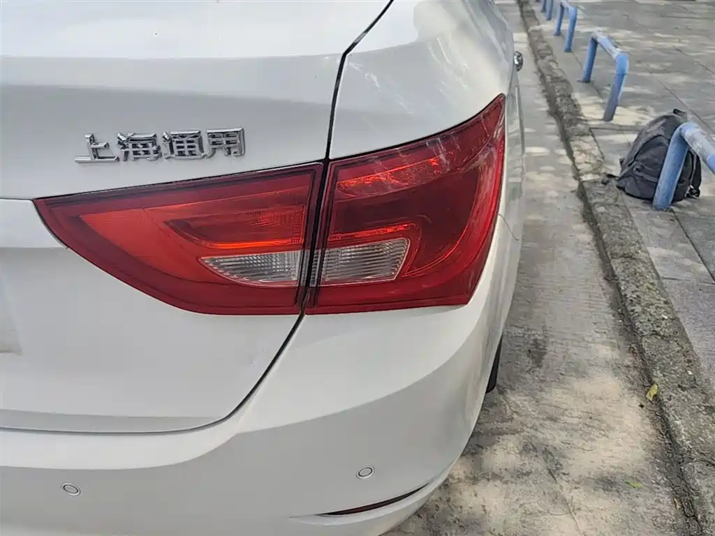Buick Excelle 2015 15N Manual Elite фото 8