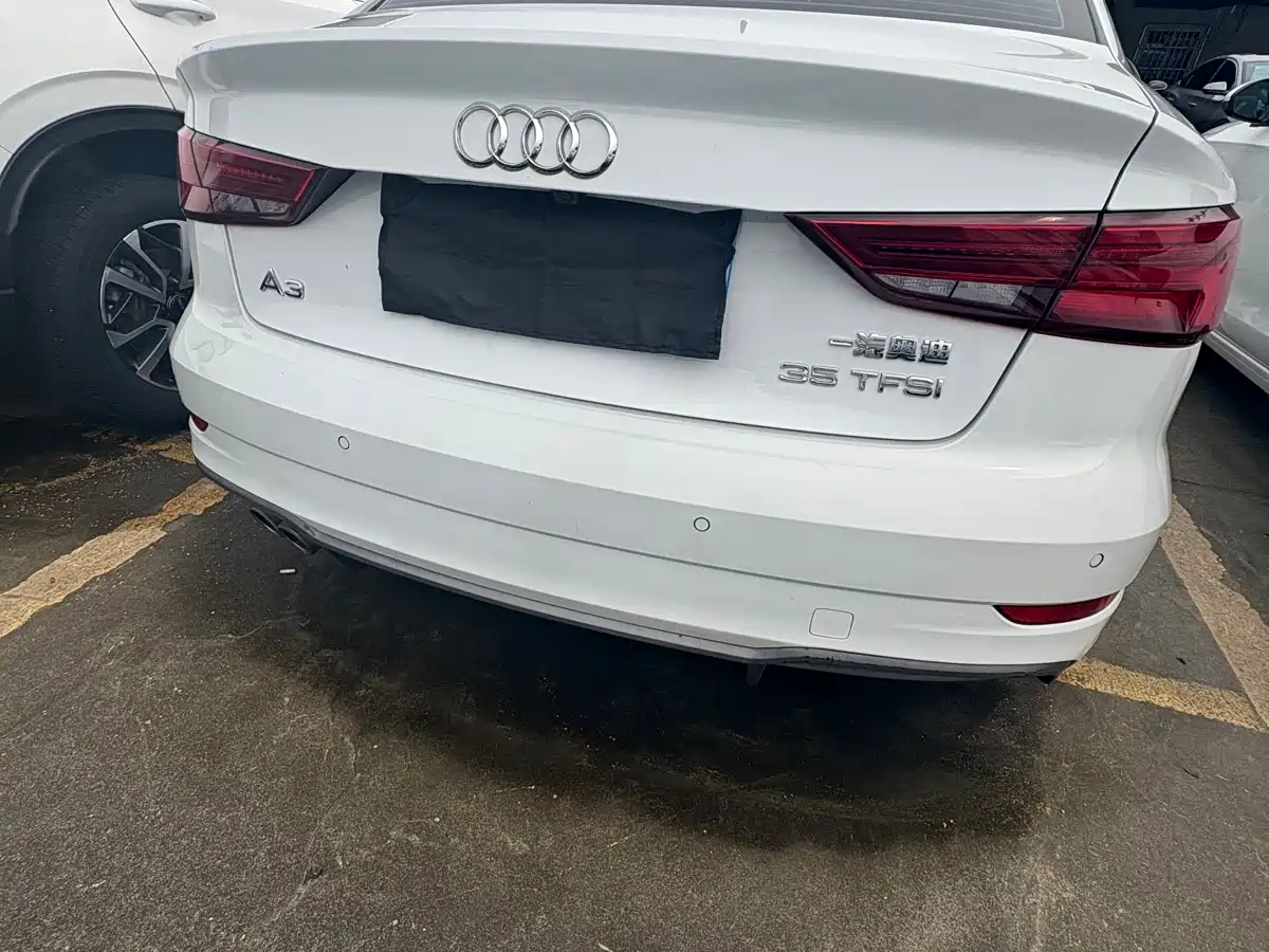 Audi A3 2019 Sportback 35 TFSI Progressive China VI фото 16