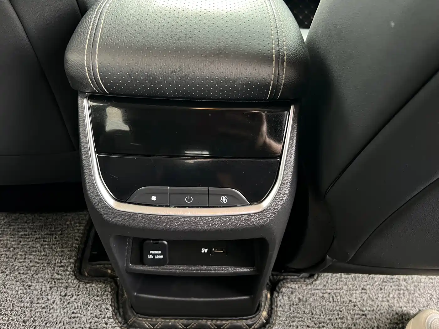 SAIC Maxus Maxus G50 2020 1.5T Auto Elite фото 19
